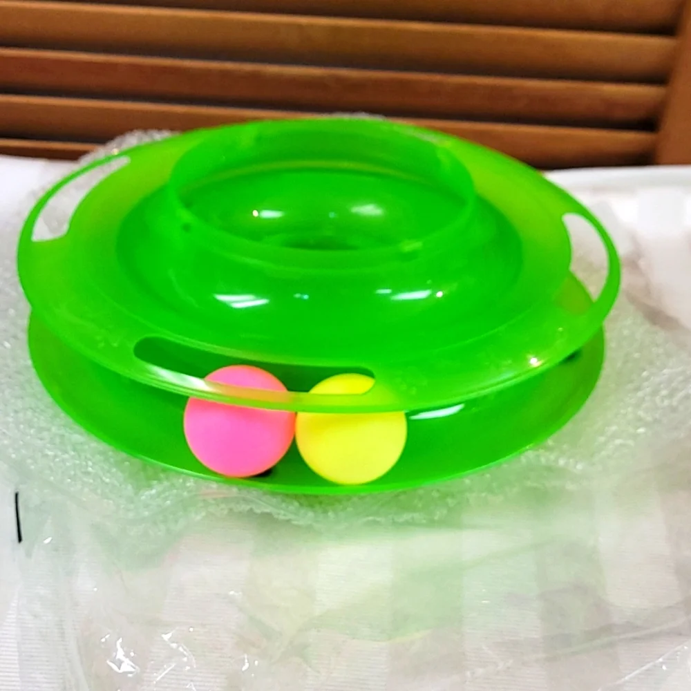 Tiered Cat Toy Spinning Ball Tower New